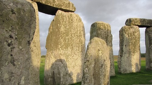 Stonehenge: zná se již původ kamenů