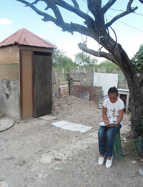  V takovýchto podmínkách žije a studuje nejlepší mexická studentka. Zdroj: fondeadora.mx